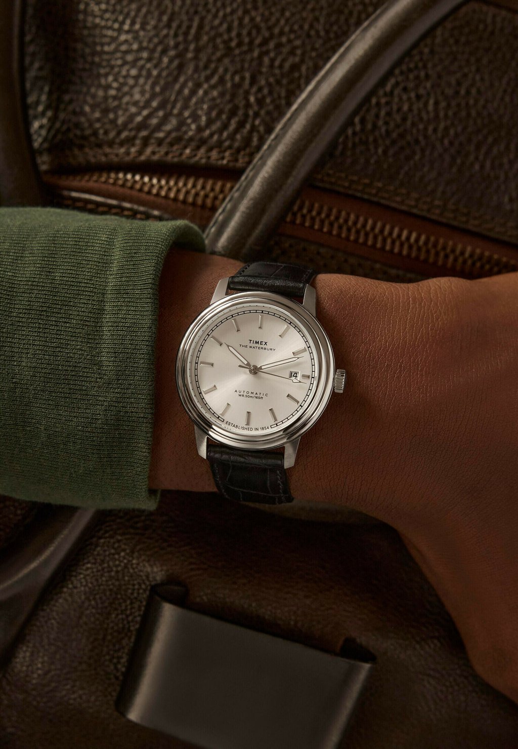

Часы WATERBURY METROPOLITAN AUTOMATIC Timex, белый