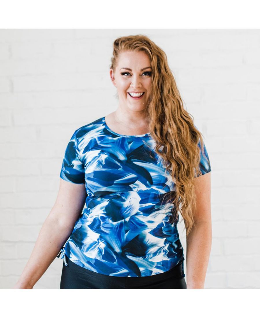 

Купальный топ и плавки/бюстгальтер Adele больших размеров с короткими рукавами Calypsa, Navy wave