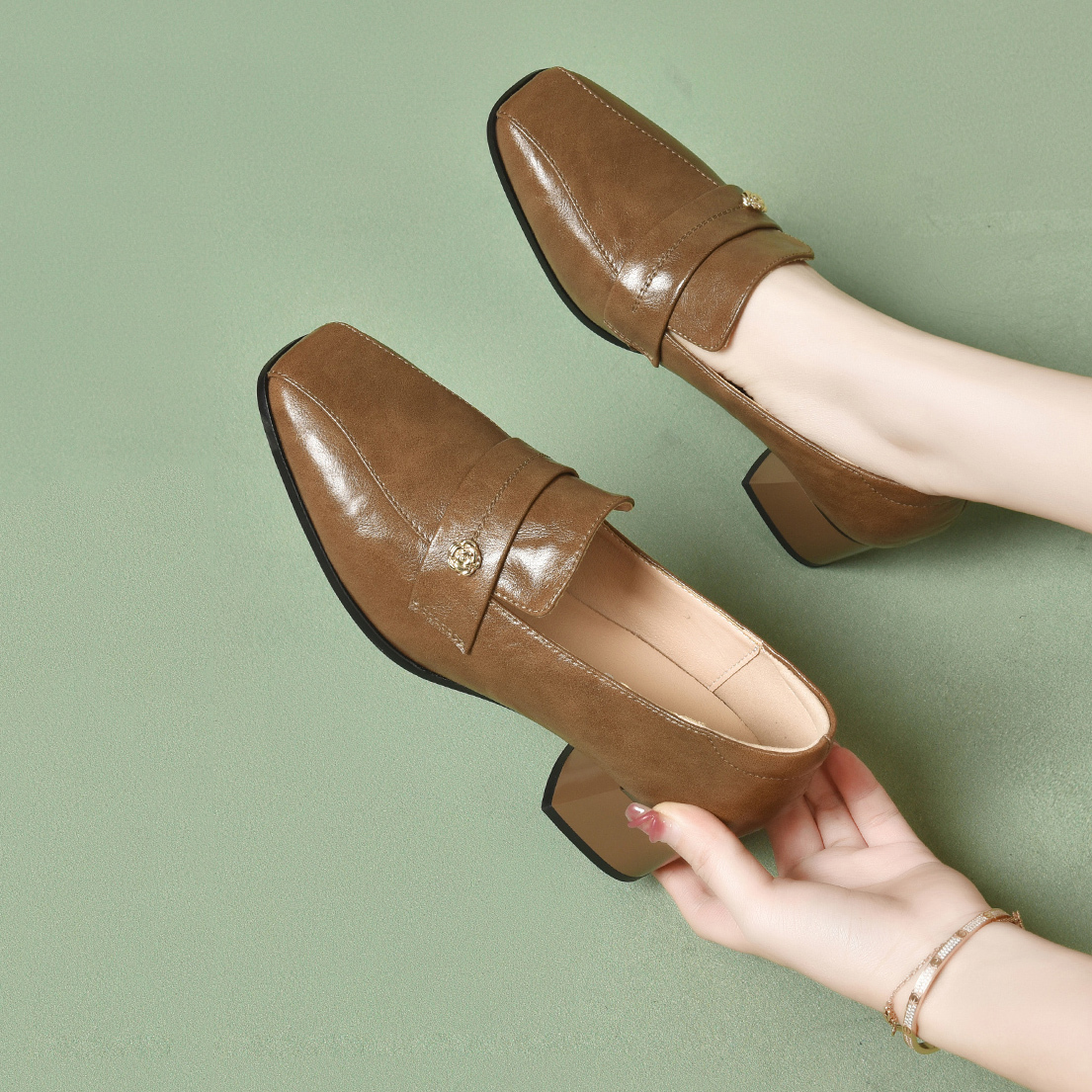 Devanro Женские туфли на платформе с массивным каблуком 5 см - хаки, цвет Khaki — фото 2