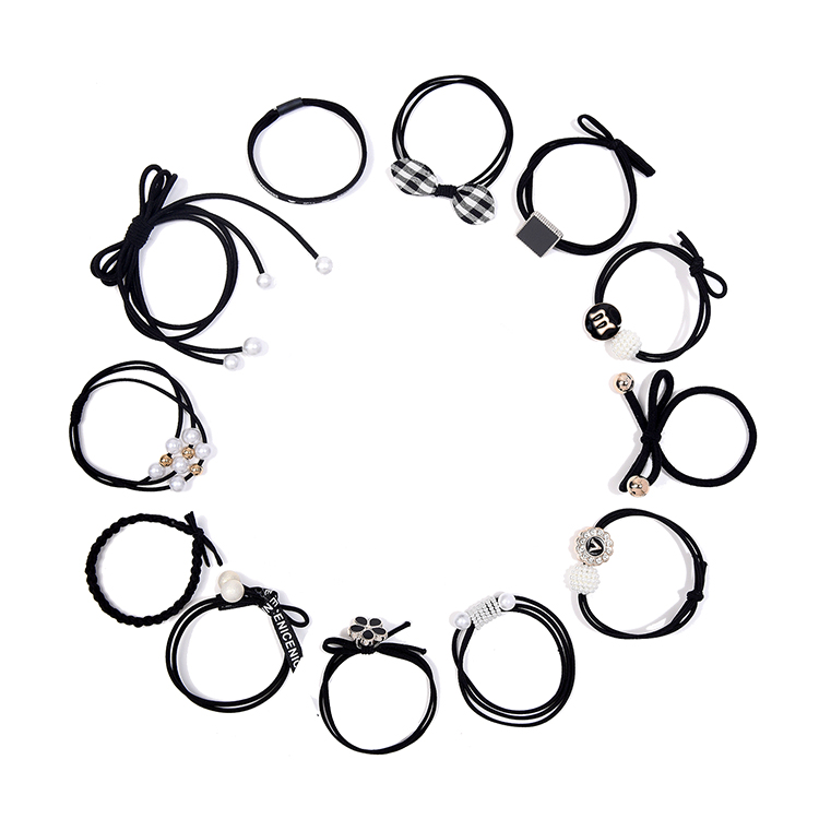 

Резиновая лента для волос с искусственным жемчугом Women's ROYALSASA, черный