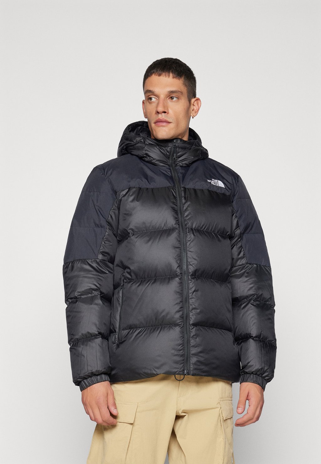 

Пуховик DIABLO HOODIE The North Face, черный