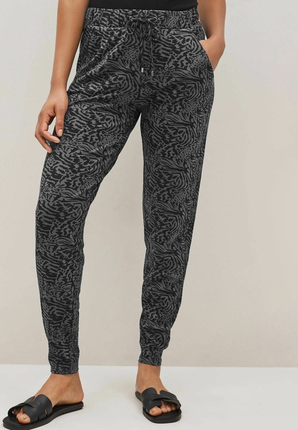 

Спортивные штаны JOGGERS REGULAR FIT Next, цвет grey animal print