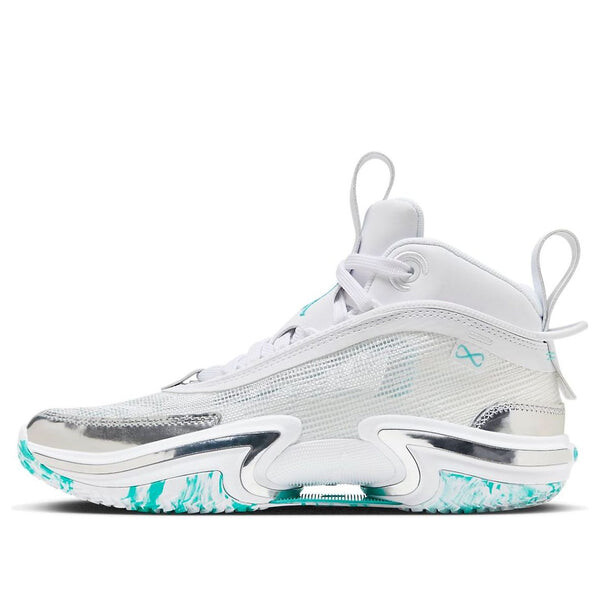 

Кроссовки 36 Air Jordan, белый