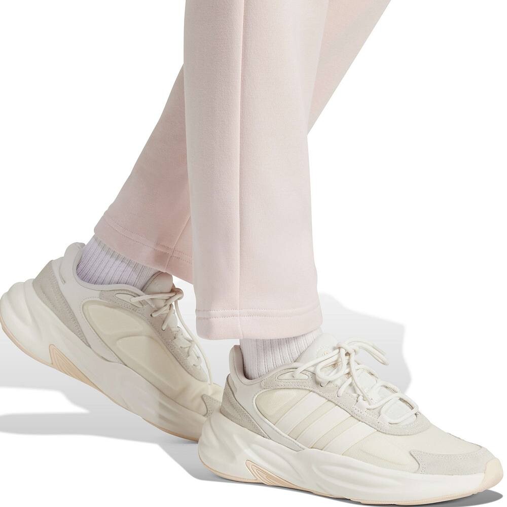 Женские удобные брюки с открытым низом adidas Essentials Small Logo Feel Adidas, черный — фото 4