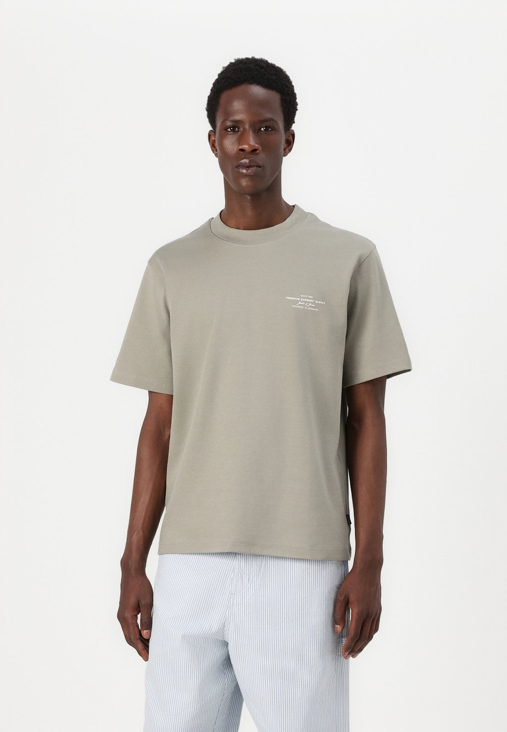

Футболка с принтом JPRBLACHAD BRANDING CREW NECK TEE Jack & Jones PREMIUM, серый