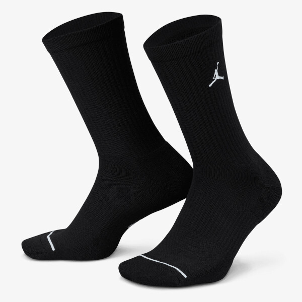 

Носки каждый день Nike, черный