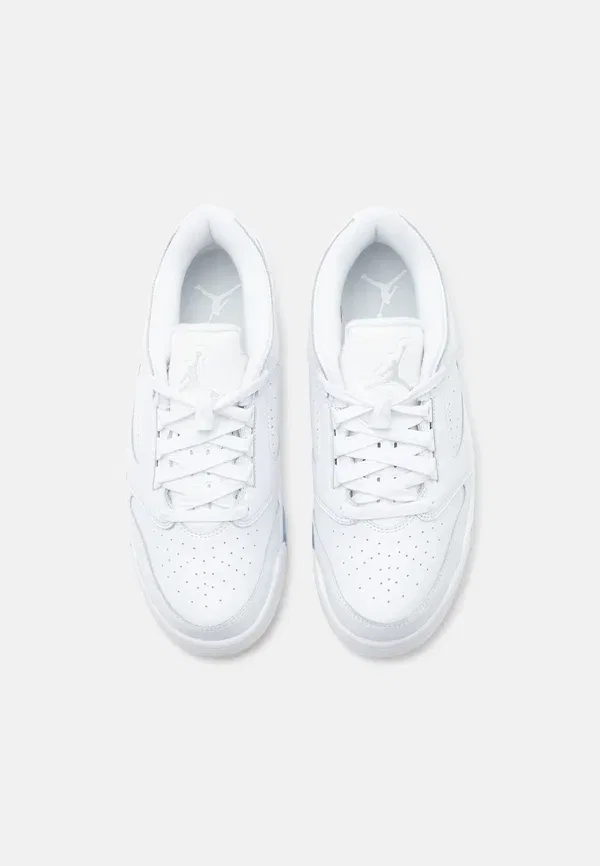 Кроссовки Jordan Sixty Plus, белый/чистый платиновый/черный — фото 4