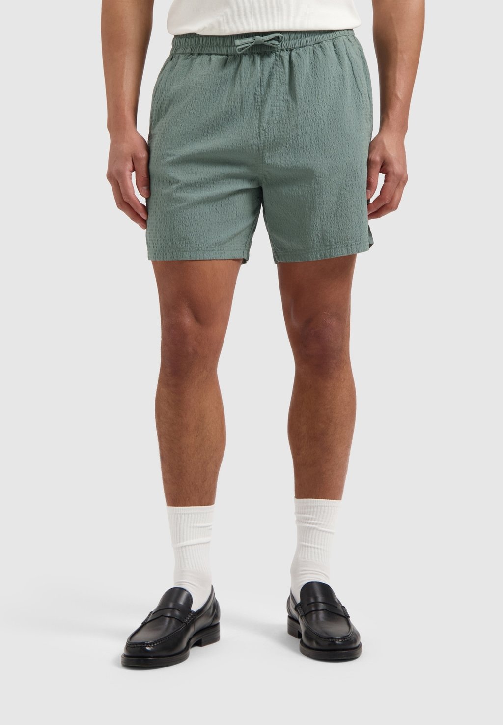 

Шорты REGULAR FIT CASUAL Pure Path, темно-зеленый