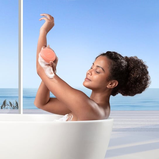 Массажная щетка для тела T-sonic Pulsation, цвет Peach Perfect Foreo Luna 4 Body — фото 4