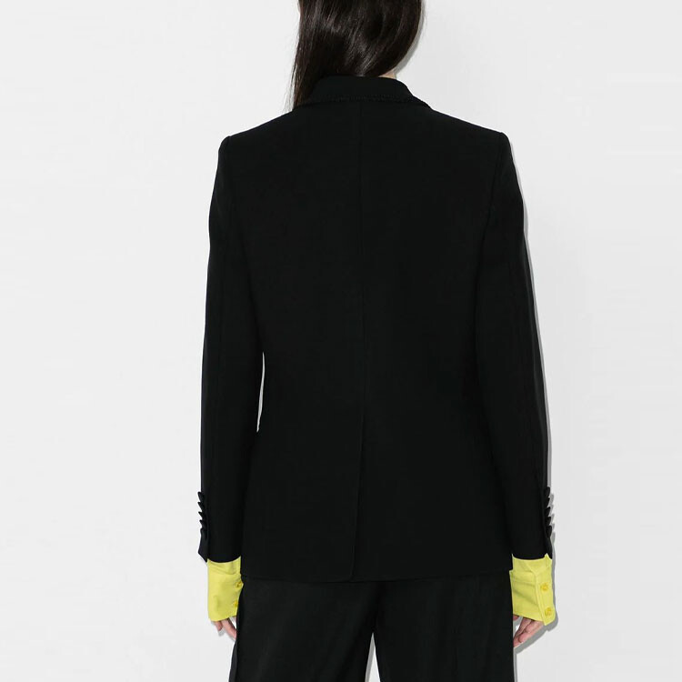 

Деловой костюм женский черный Gucci