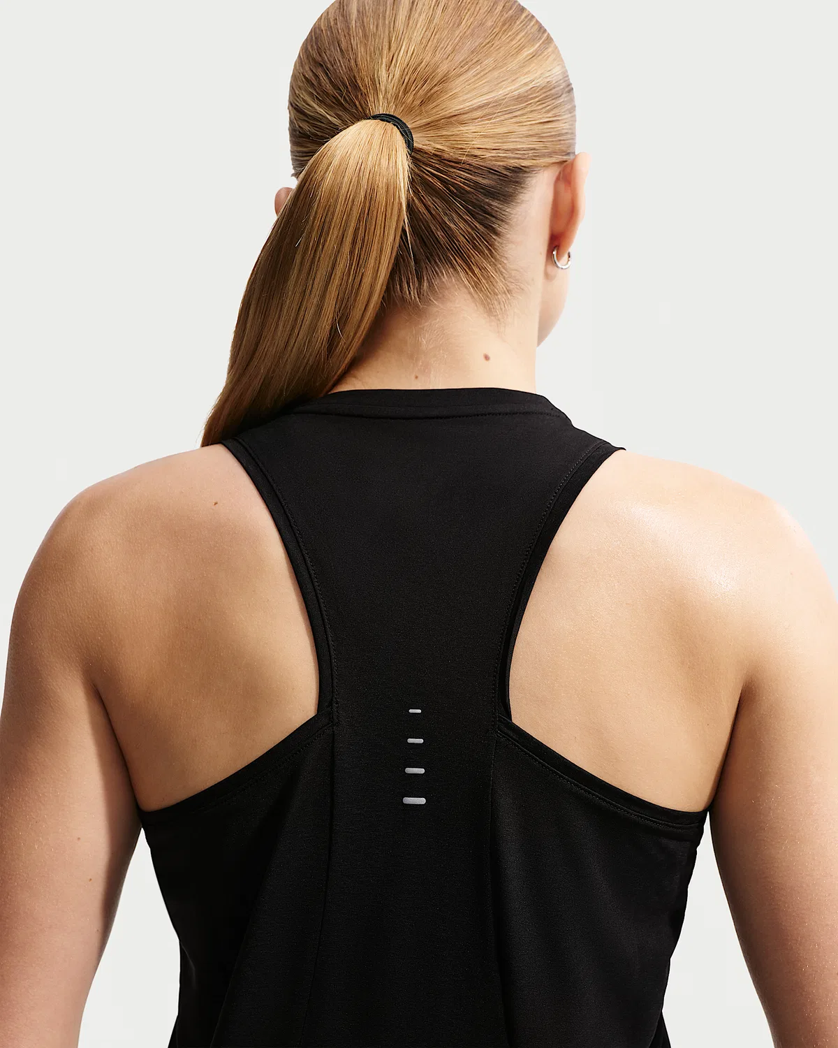 Женский топ для бега Dri-FIT Nike Swift Breathe, Black/Black/White — фото 2