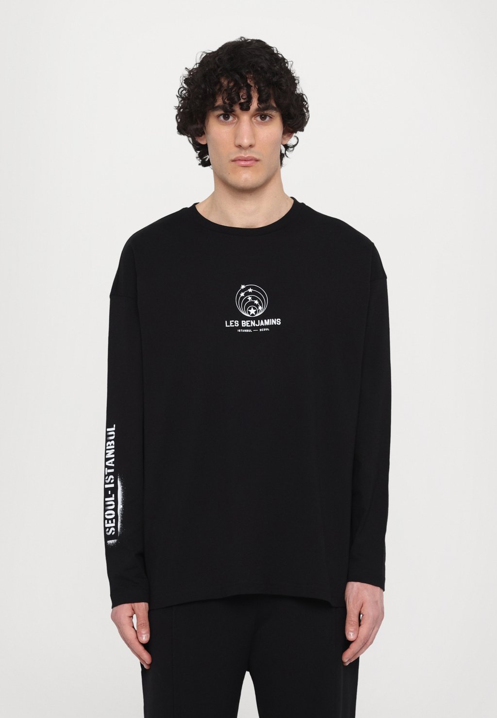 

Лонгслив LONG SLEEVE TEE Les Benjamins, черный