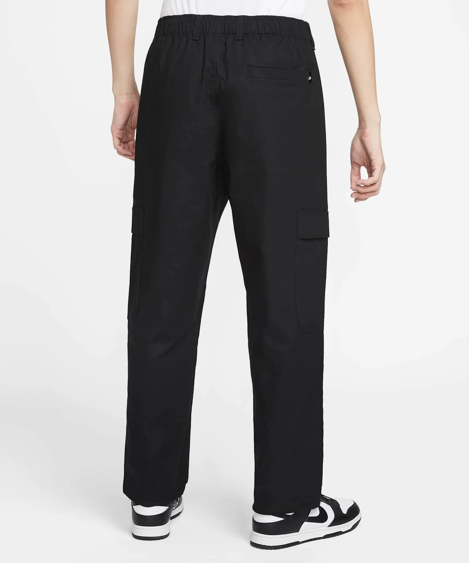 Мужские тканые брюки-карго Nike Sportswear Club HV1434-011, черные. — фото 2