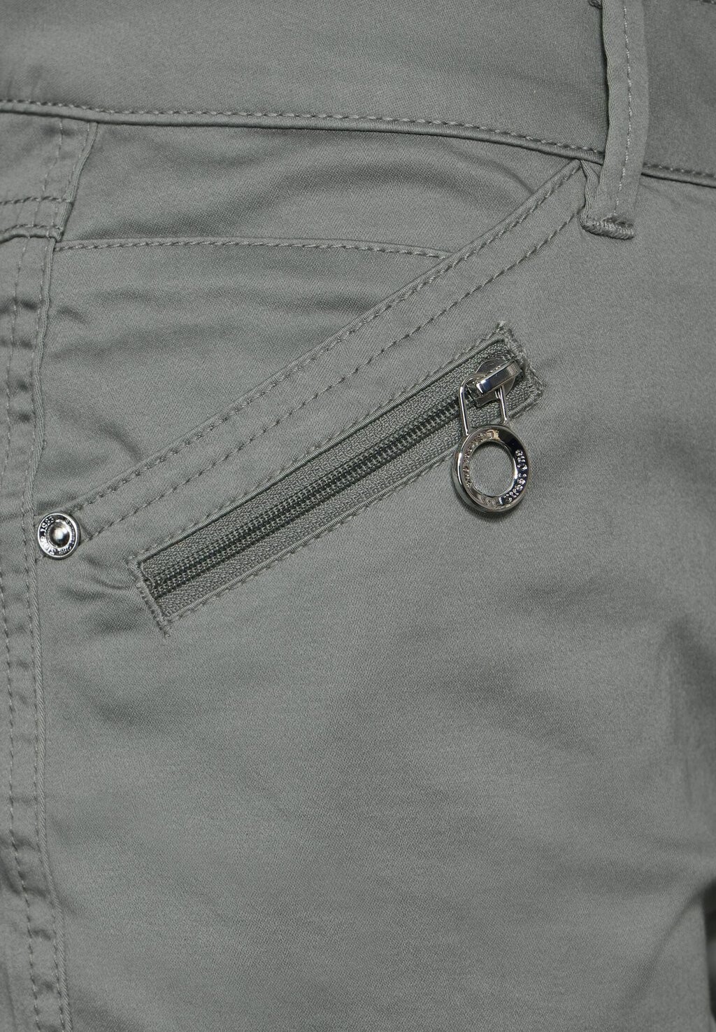

Шорты 3/4 MIT ZIPPER Street One, пятнистый светло-зеленый