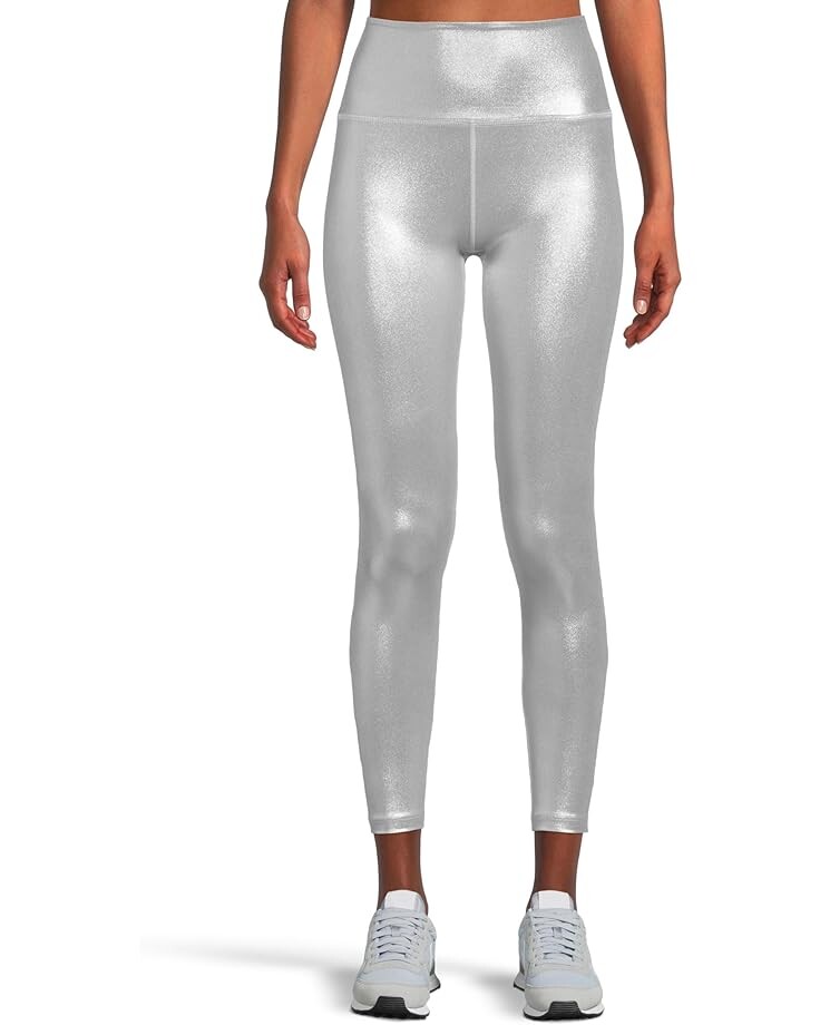 

Брюки Beyond Yoga Caught In The Midi High-Waisted Leggings, цвет Liquid Silver