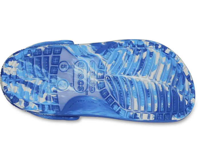 Классические мраморные сабо Crocs женские, цвет Blue Bolt / Multi — фото 4