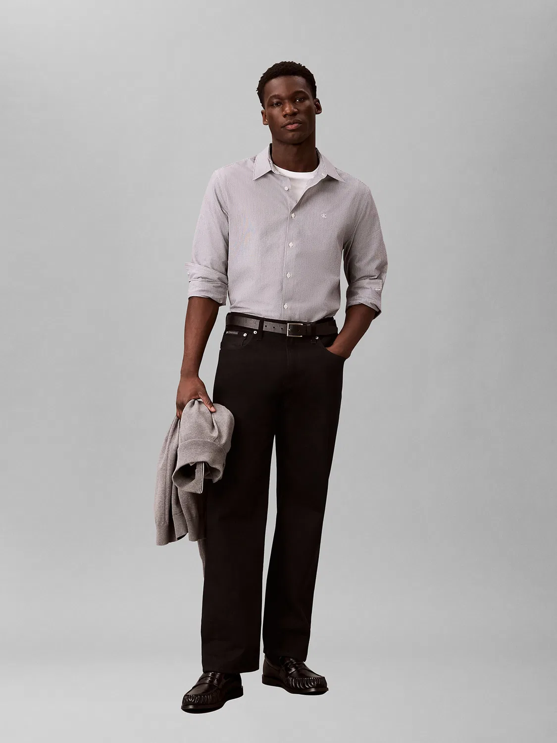 Рубашка на пуговицах Calvin Klein стандартного кроя, серого цвета — фото 3