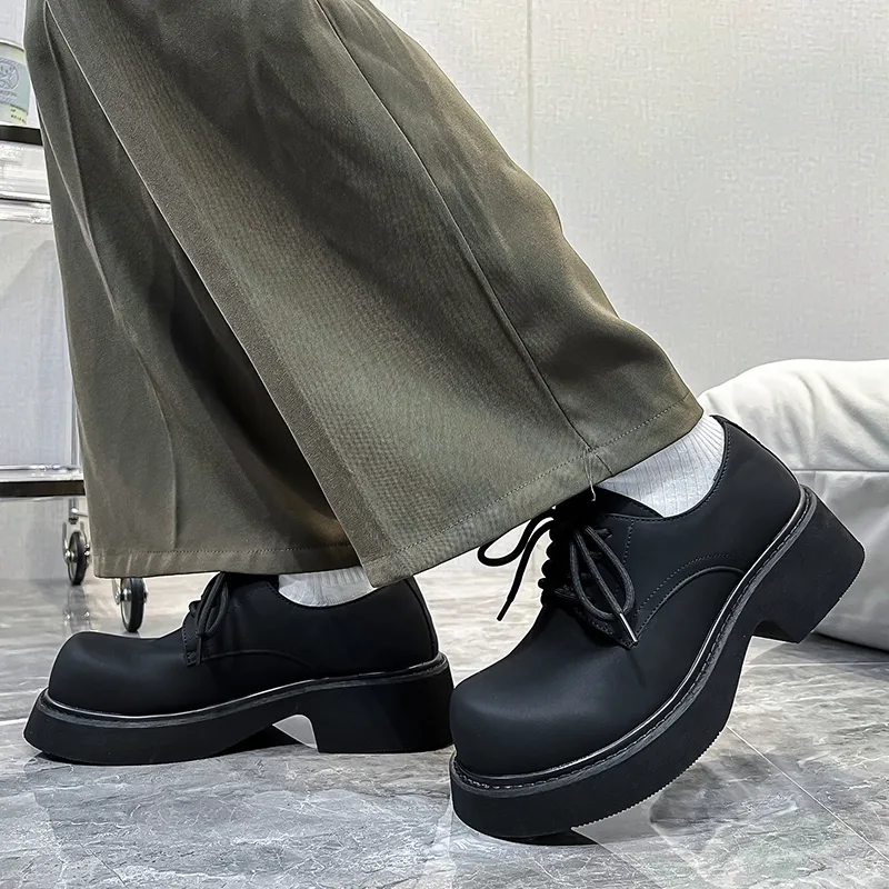 Кожаные дерби на массивной подошве мужские в британском стиле V ZERO FIVE, Men's Black — фото 4