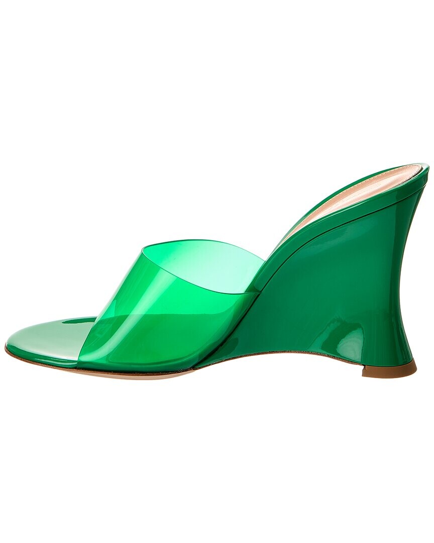 Сандалии Gianvito Rossi 95 на танкетке из винила и лака, зеленый
