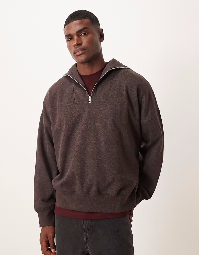 

Толстовка свободного кроя с заниженной линией плеч, застежкой на четвертную молнию и воротником, коричневого меланжевого цвета Asos Design