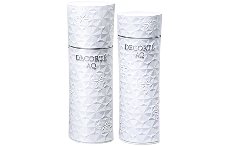 

Daike AQ Comfort Relief набор для ухода за кожей с осветляющим эффектом, успокаивающий, увлажняющий, антиоксидантный, для осветления темных пятен 200мл+200мл DECORTE