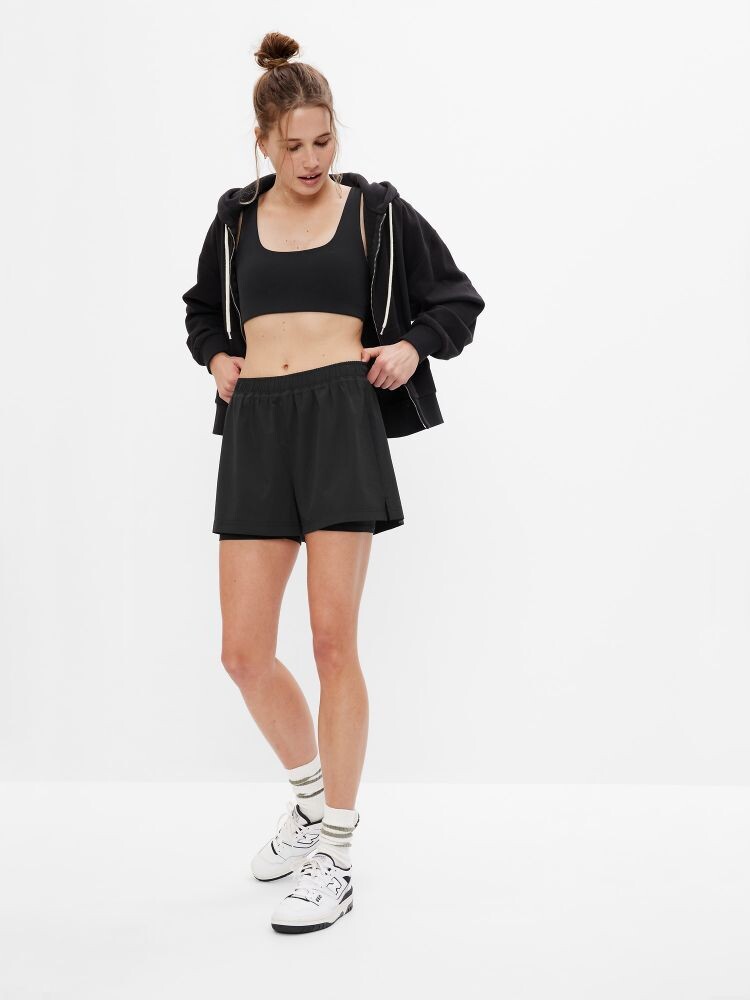 

Спортивные шорты для бега Gap, черный