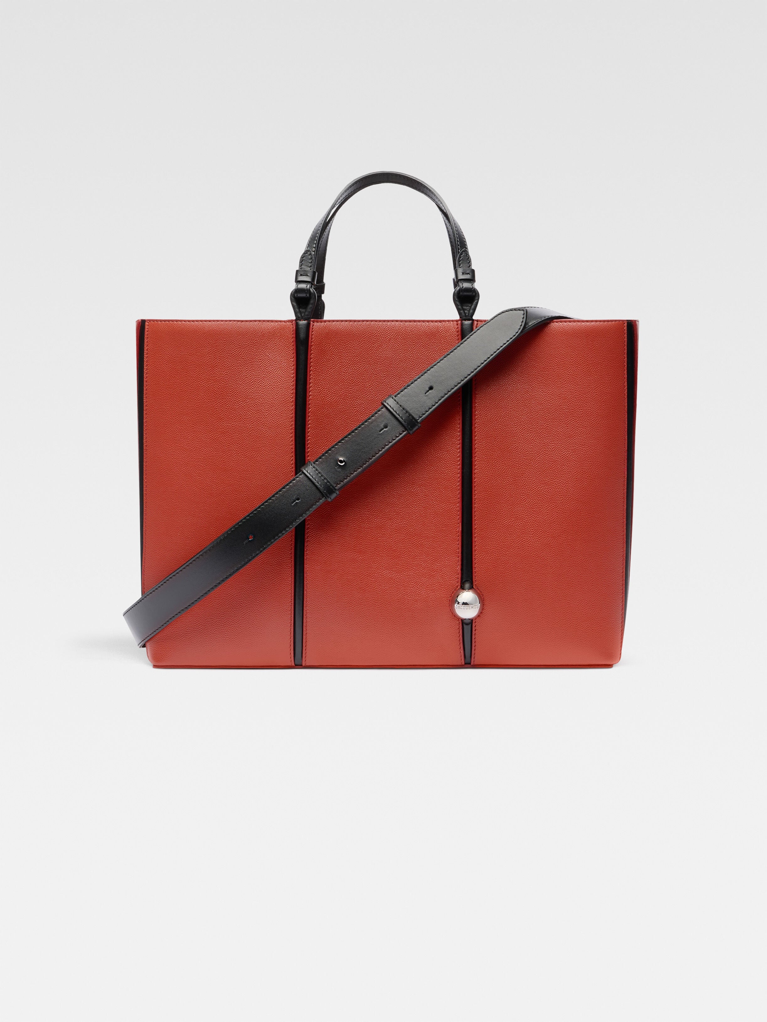 

Мягкая кожаная сумка-тоут JACQUEMUS The Marino horizontal shopper bag, цвет Terracotta