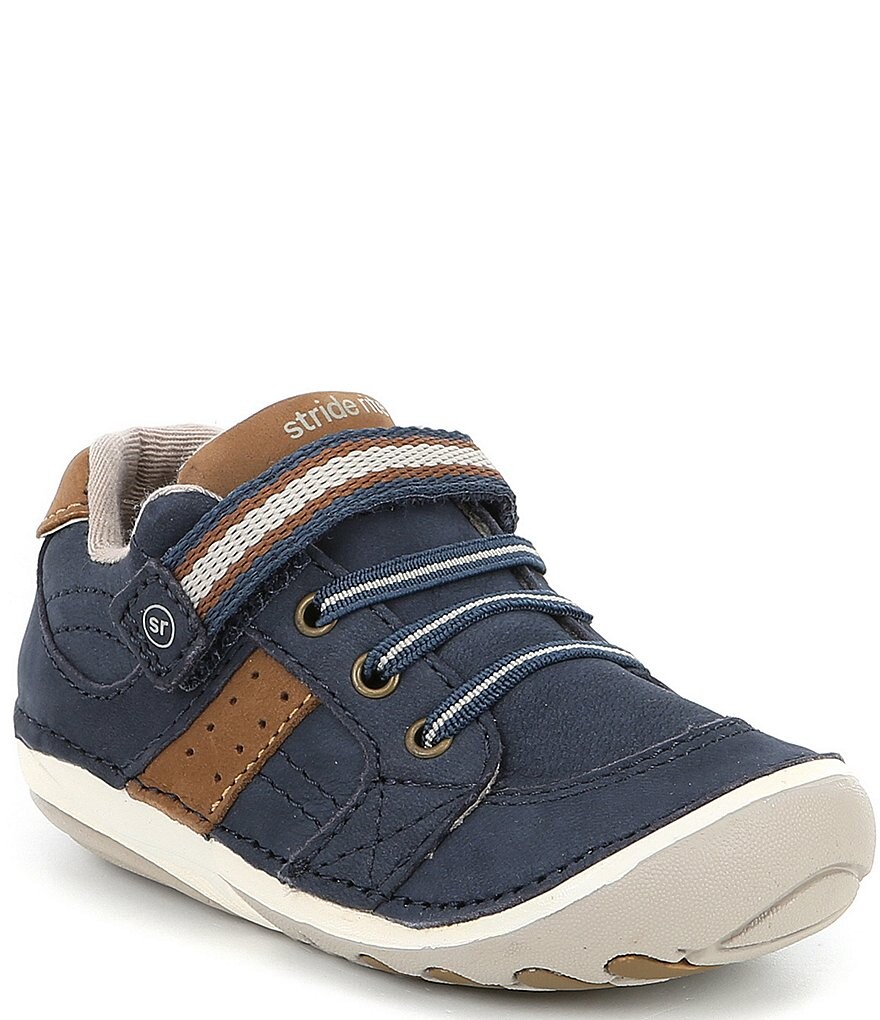 

Кожаные кроссовки Stride Rite для мальчиков Artie SM SRT (для младенцев), синий