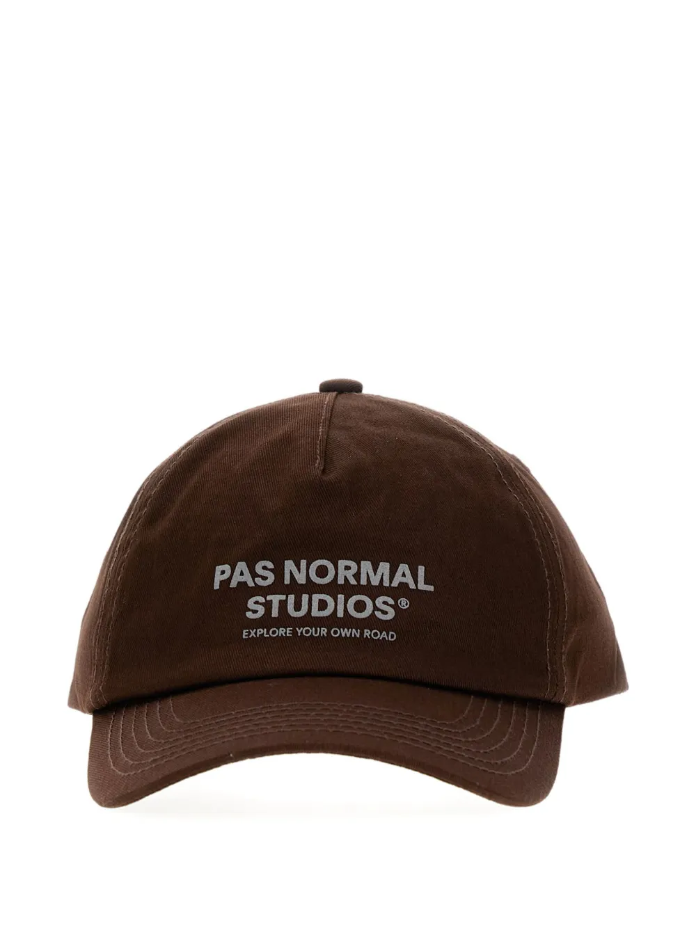 

Бейсболка с логотипом Pas Normal Studios, коричневый