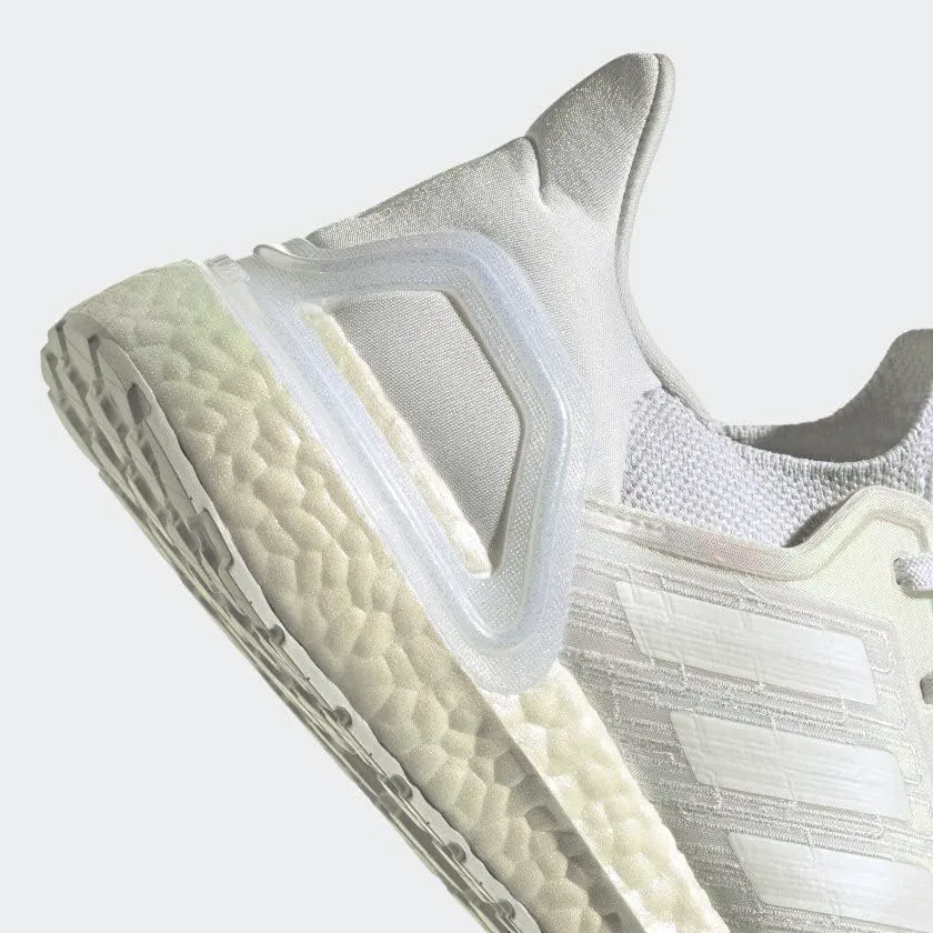 Мужские беговые кроссовки Adidas Ultraboost 20, белый — фото 2