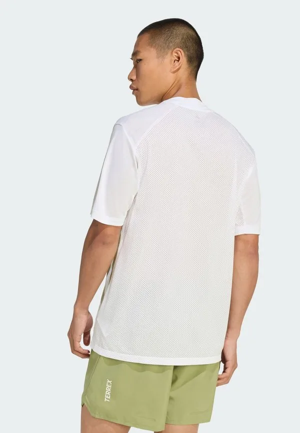 Спортивная футболка Adidas Terrex, White — фото 2