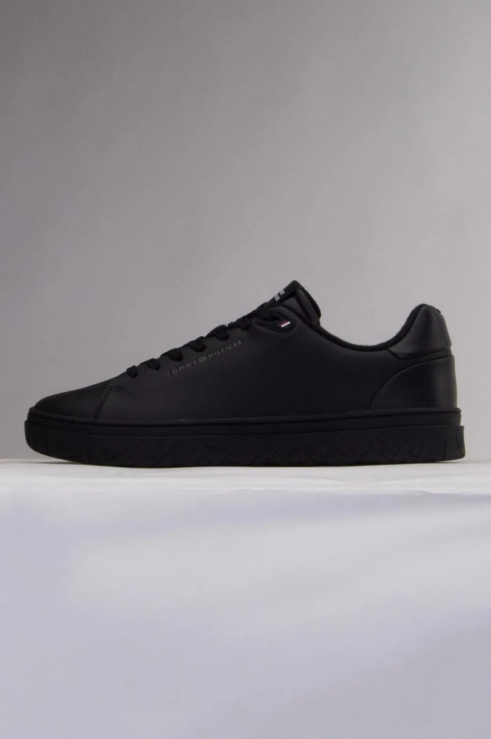Кроссовки Tommy Hilfiger fm0fm04830 mens Tommy Hilfiger Adaptive, 0Gq Triple Black — фото 4