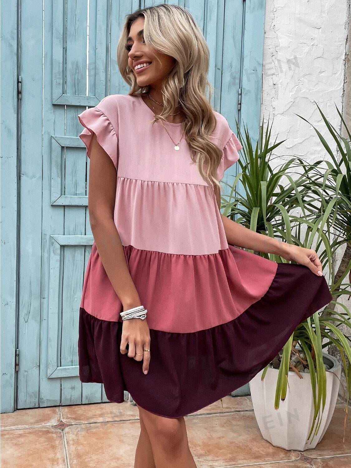 

Платье Shein Lune Babydoll с круглым вырезом и рюшами, розово-красный
