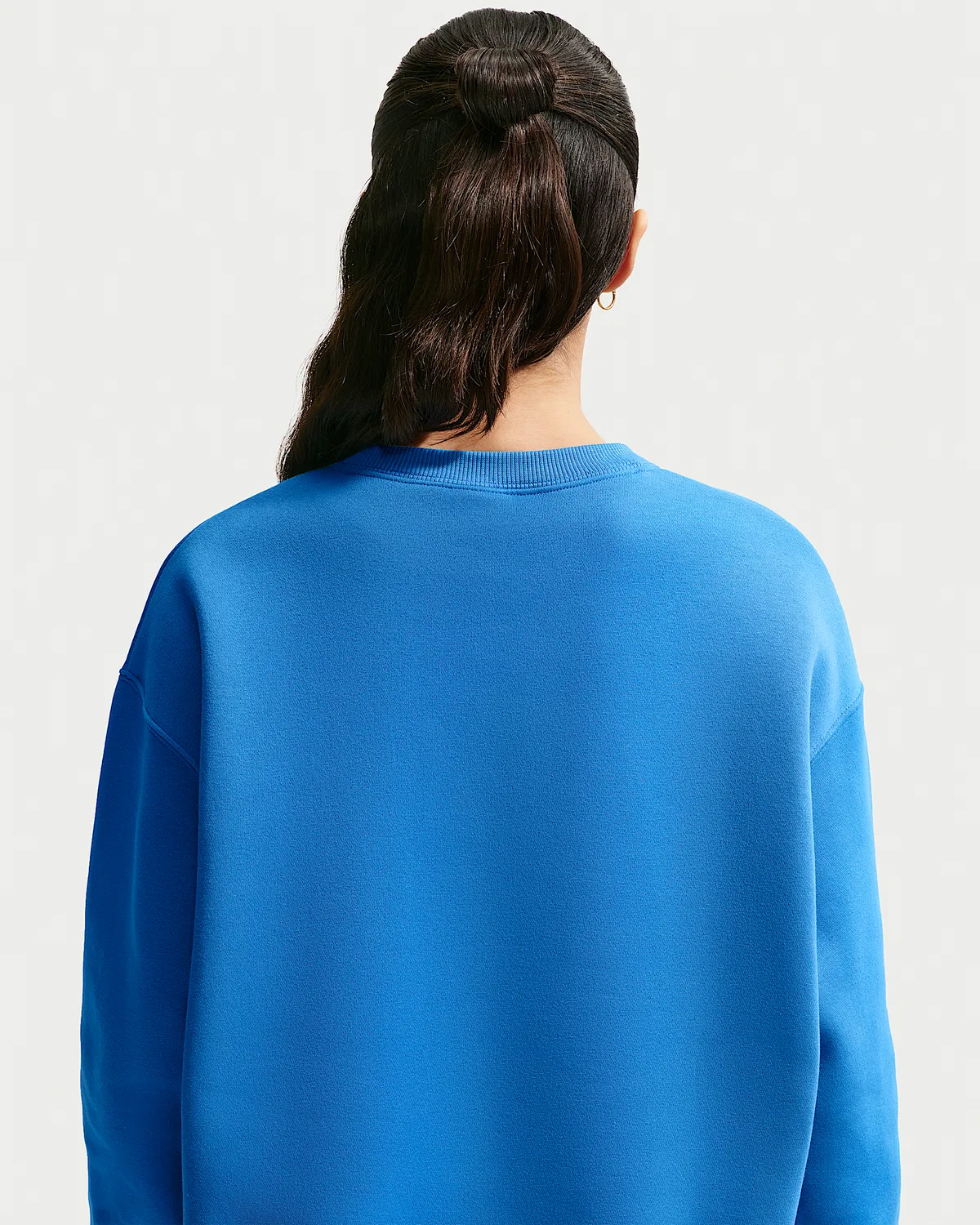Женский оверсайз свитшот с круглым вырезом Nike Sportswear Phoenix Fleece, Light Photo Blue/Sail — фото 2