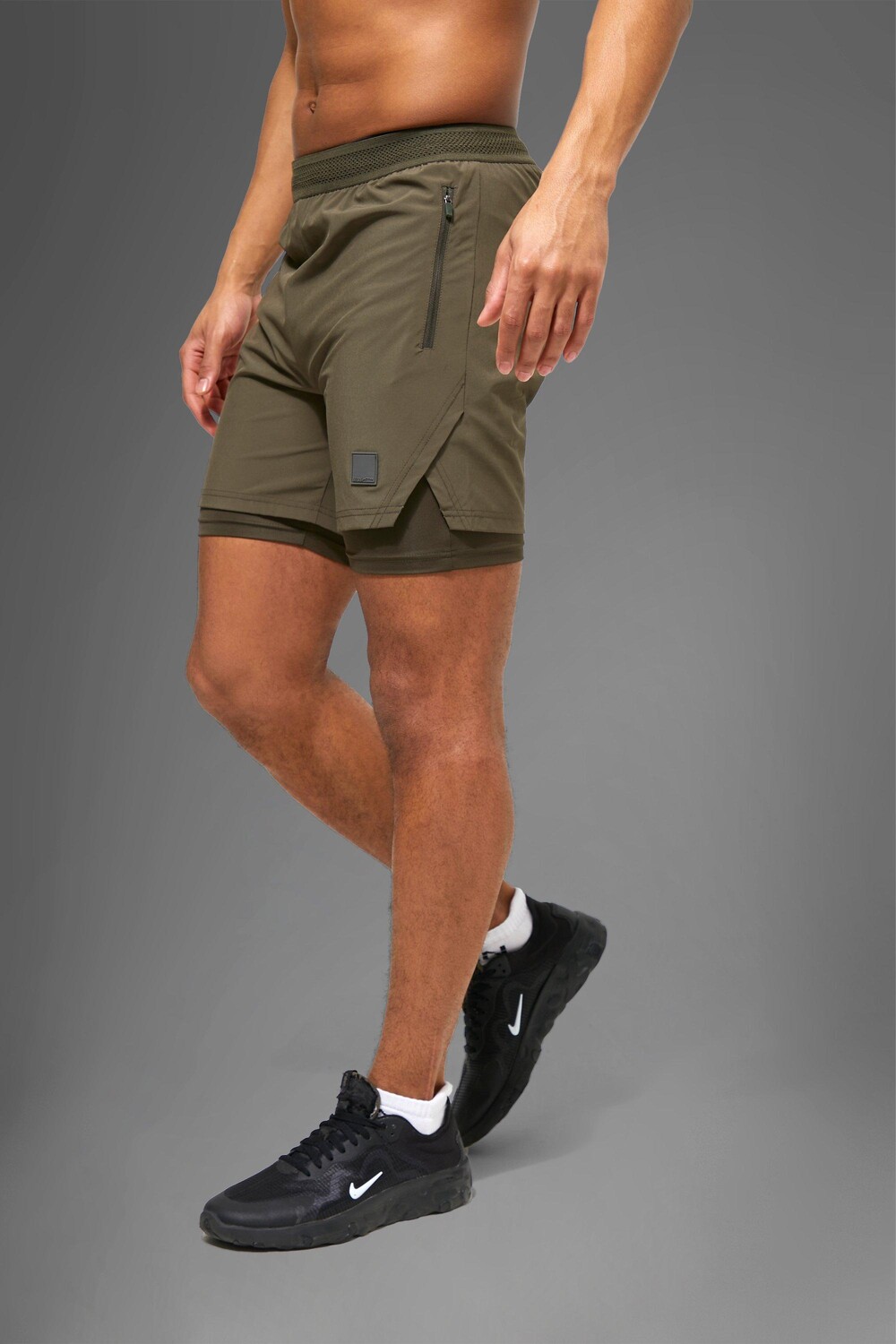 

Шорты мужские active performance 2-в-1 Boohoo, хаки