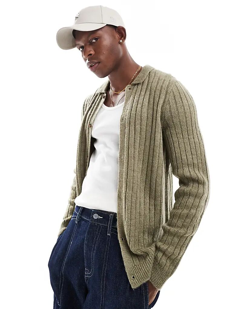 

Кардиган с ребристым воротником и начесом цвета хаки ASOS DESIGN