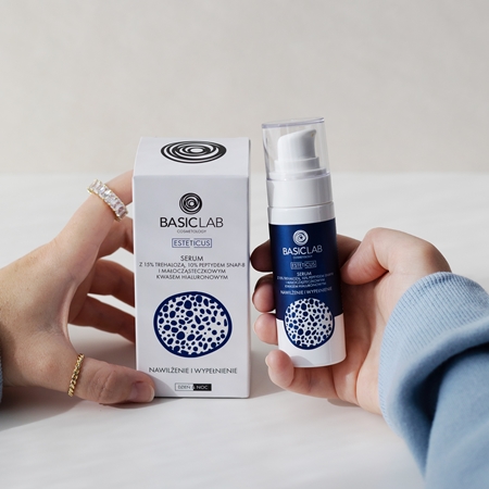 Увлажняющая наполняющая сыворотка BasicLab Cosmetology Esteticus, 30 ml — фото 2