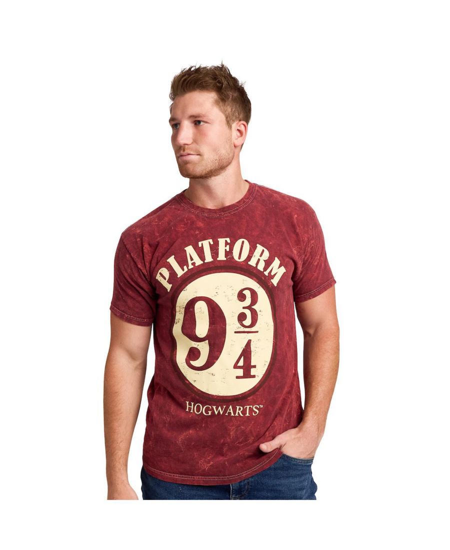 

Мужская футболка Platform 9 ¾, бордовый цвет, минеральная стирка, круглый вырез, короткий рукав Harry Potter, Maroon wash, Красный, Мужская футболка Platform 9 ¾, бордовый цвет, минеральная стирка, круглый вырез, короткий рукав Harry Potter, Maroon wash