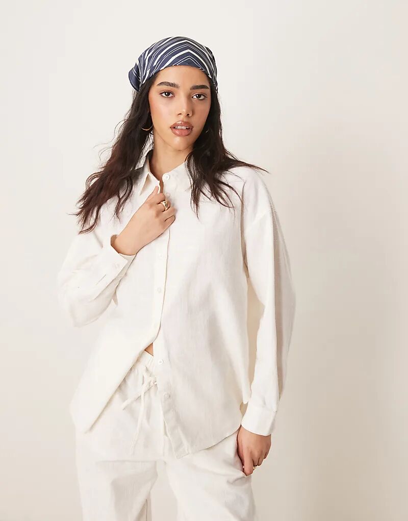 

Рубашка свободного кроя ASOS DESIGN из льняного материала кремового цвета — часть комплекта
