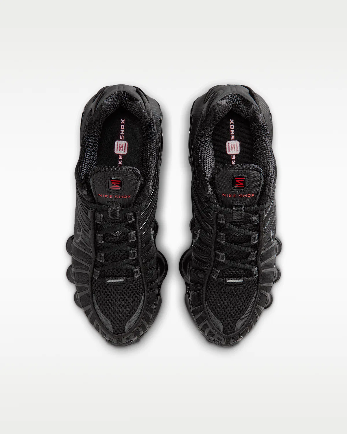 Детские кроссовки Nike Shox TL, Black/Metallic Hematite/Max Orange/Black — фото 4