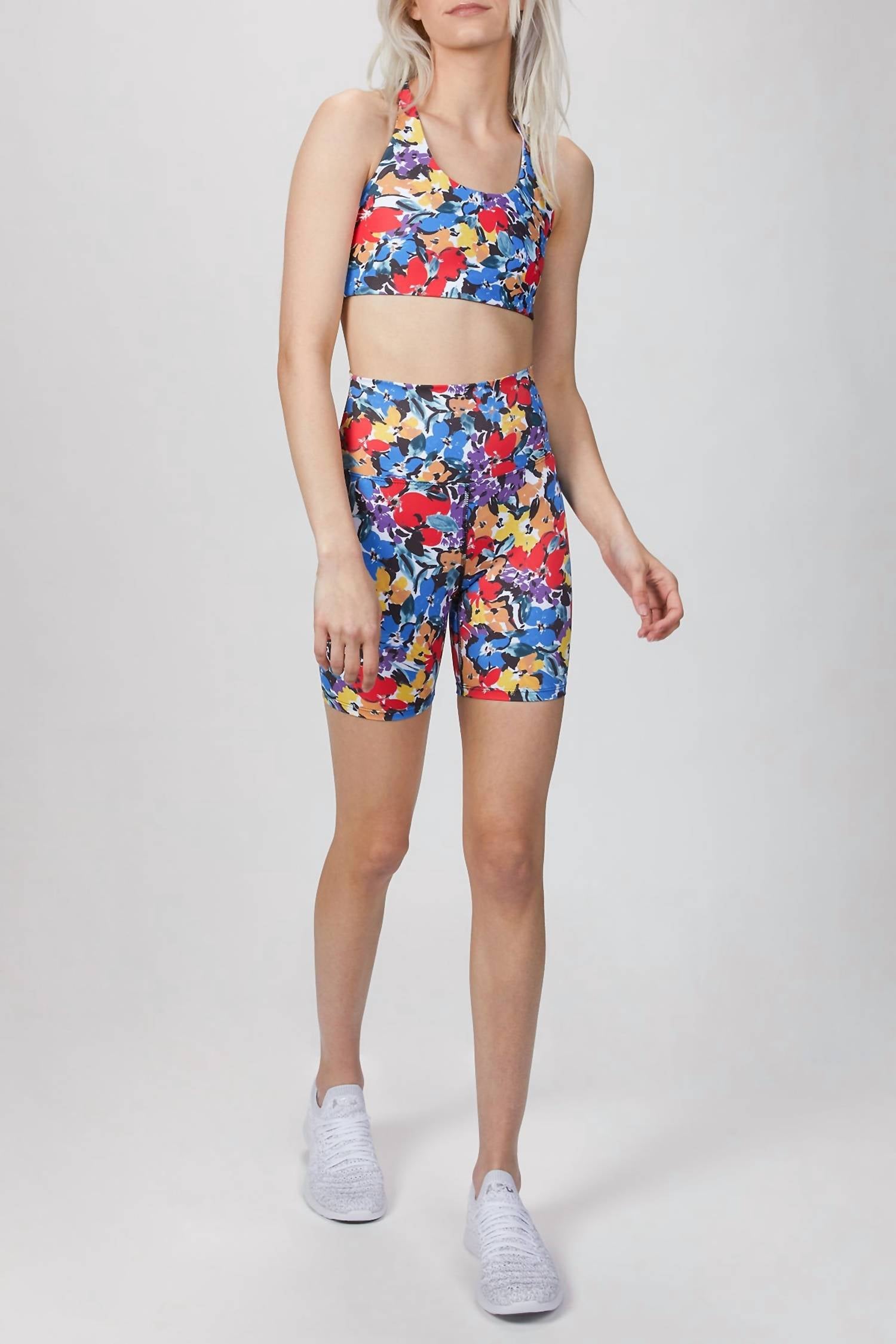 

Велосипедные шорты в цвете Buttercup Floral Beach Riot