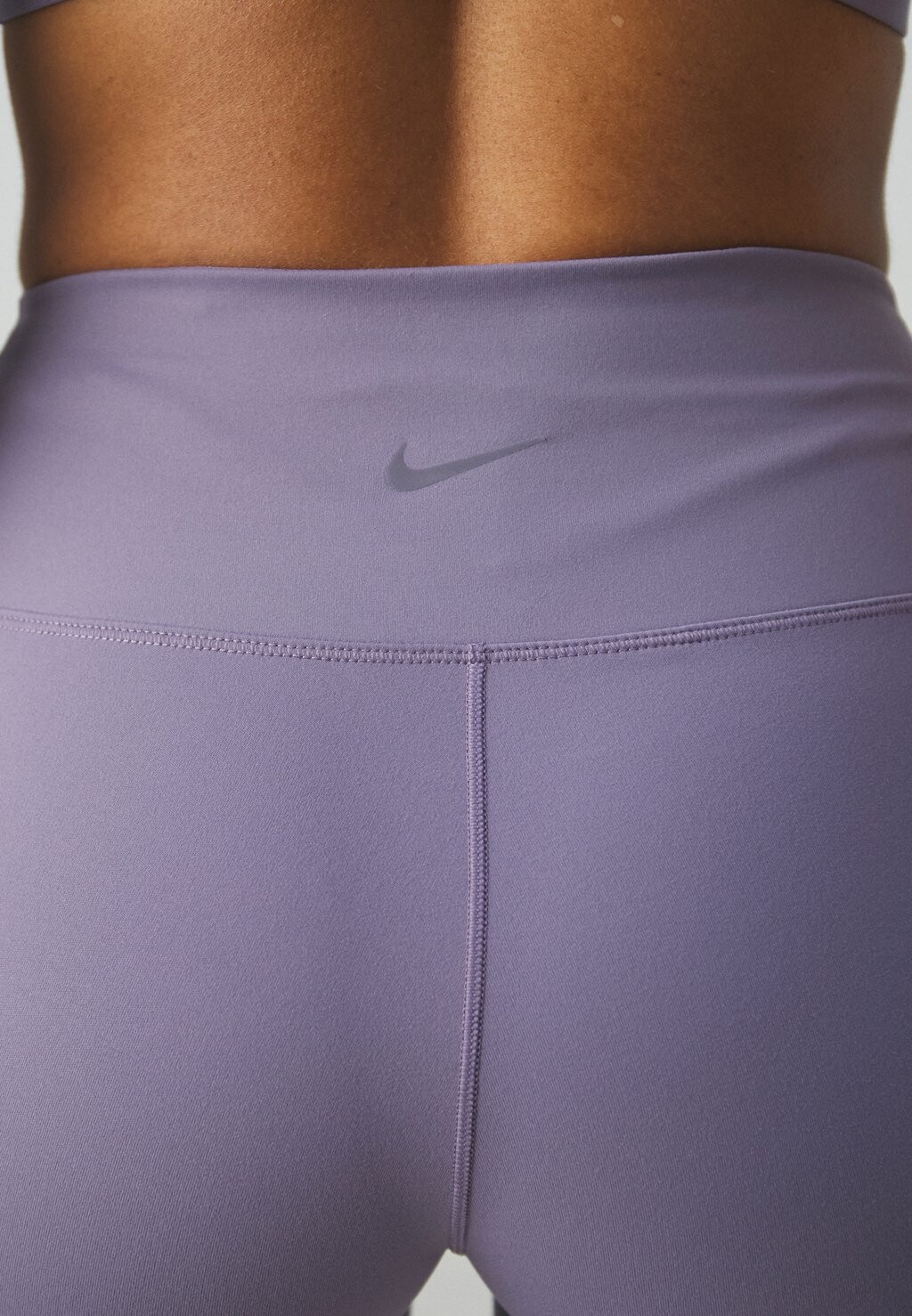 

Леггинсы One Short Nike, фиолетовый