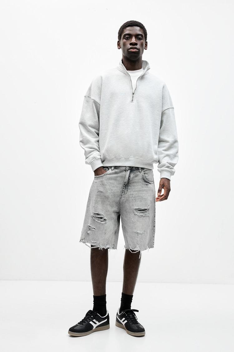 

Шорты-Бермуды из рваного денима Pull And Bear, серый