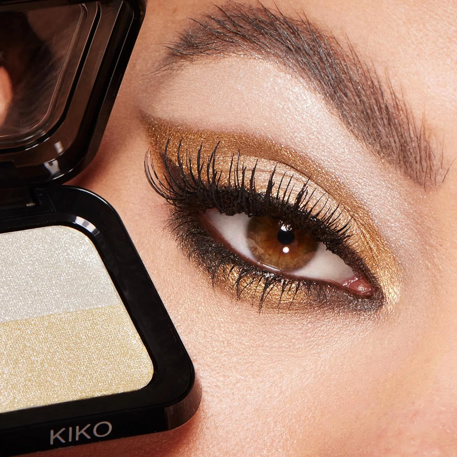 Двойные тени для век «Bright Duo Eyeshadow 01» от KIKO Milano Kiko Milano — фото 4