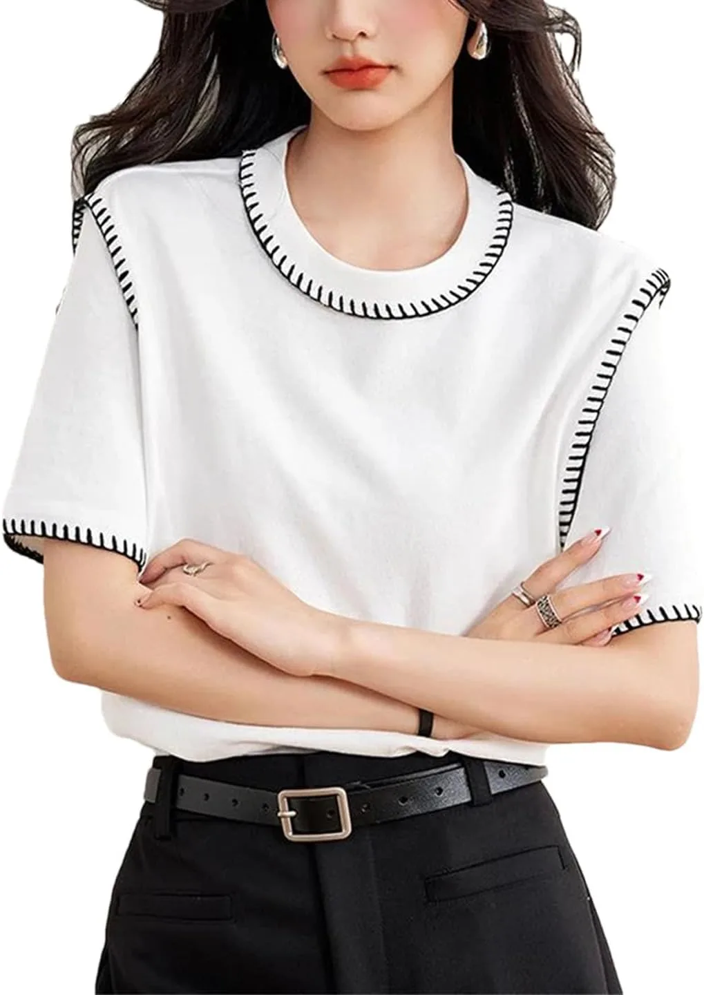 

Женская футболка с круглым вырезом и коротким рукавом