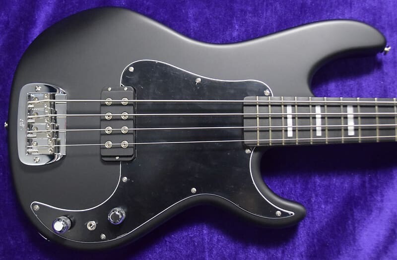 

Басс гитара G&L Kiloton