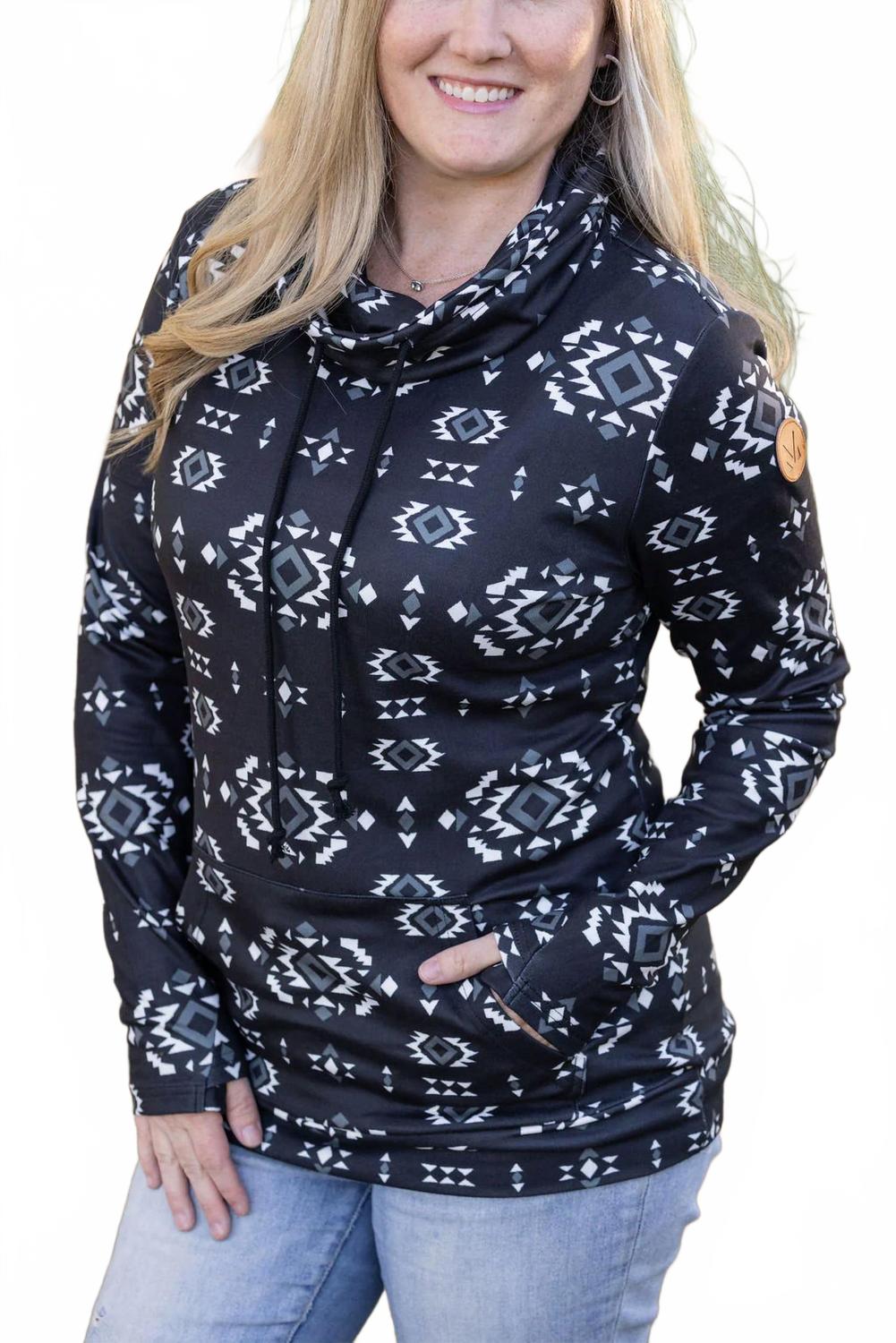 

Топ-пуловер Мэдди черного цвета Michelle Mae