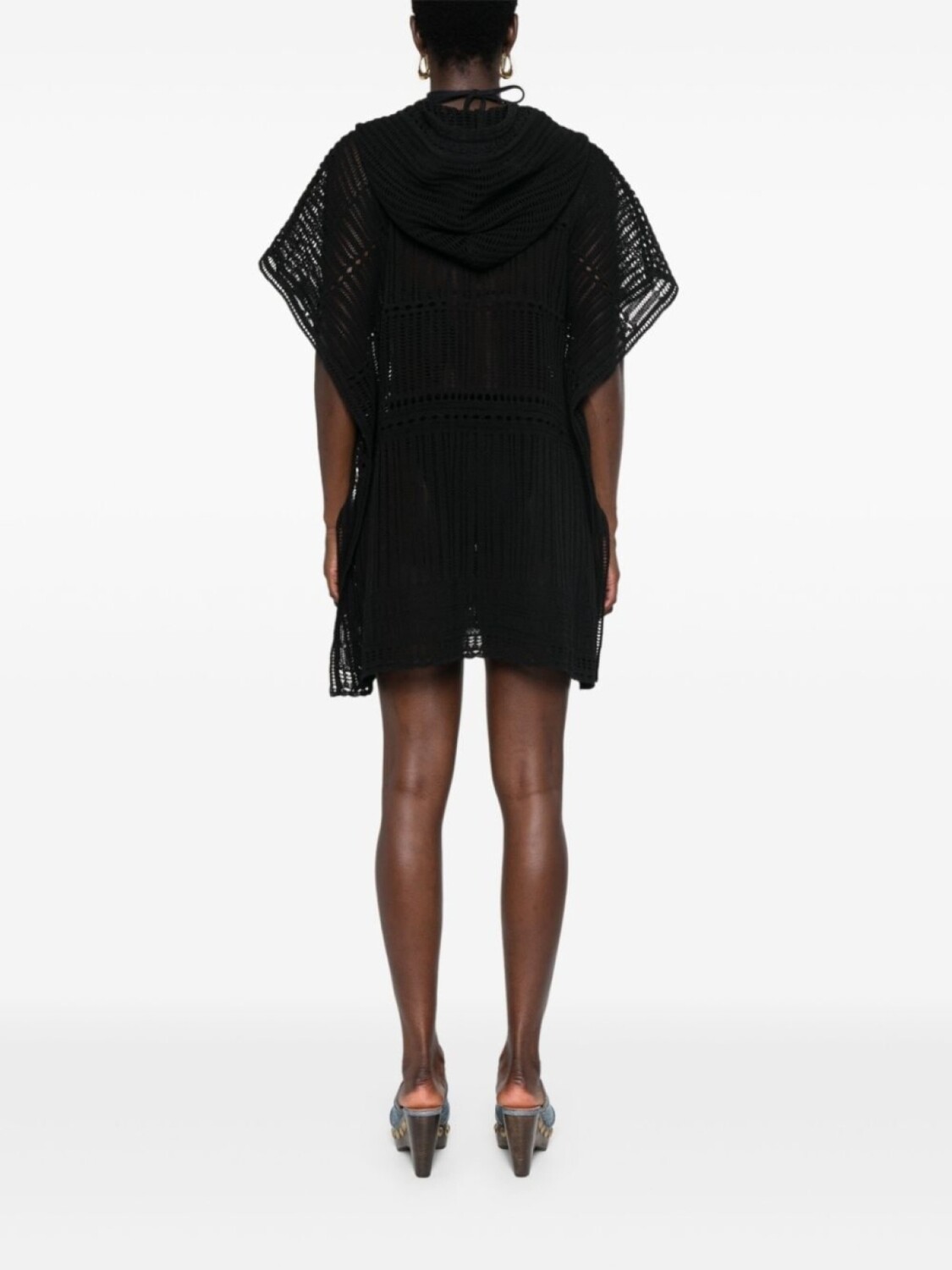 

Givenchy пончо в технике кроше, черный