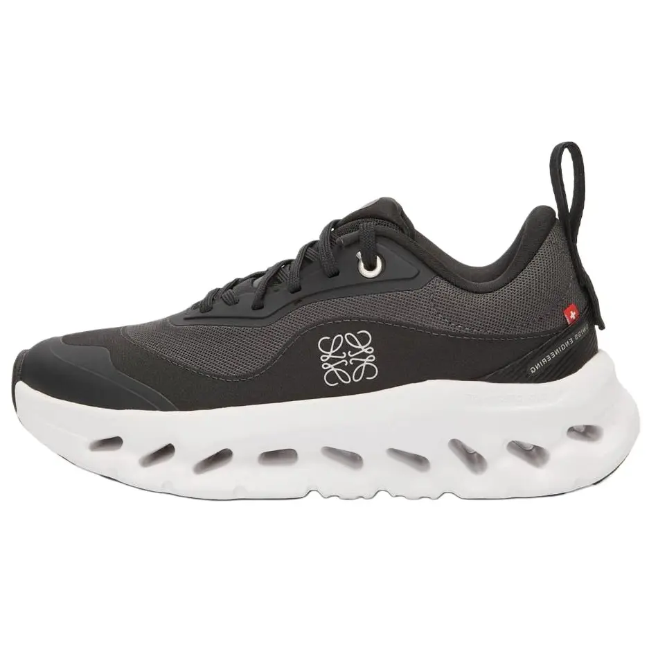 

LOEWE On x Cloudtilt 2 Low-Top Кроссовки мужские черные