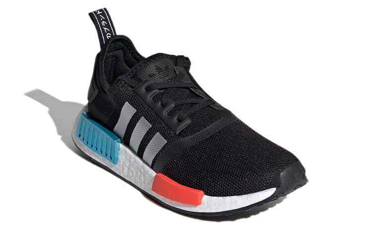 Adidas originals NMD_R1 Kids Спортивная обувь для детей — фото 3